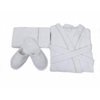 Rail Dantelli Bornoz Takımı